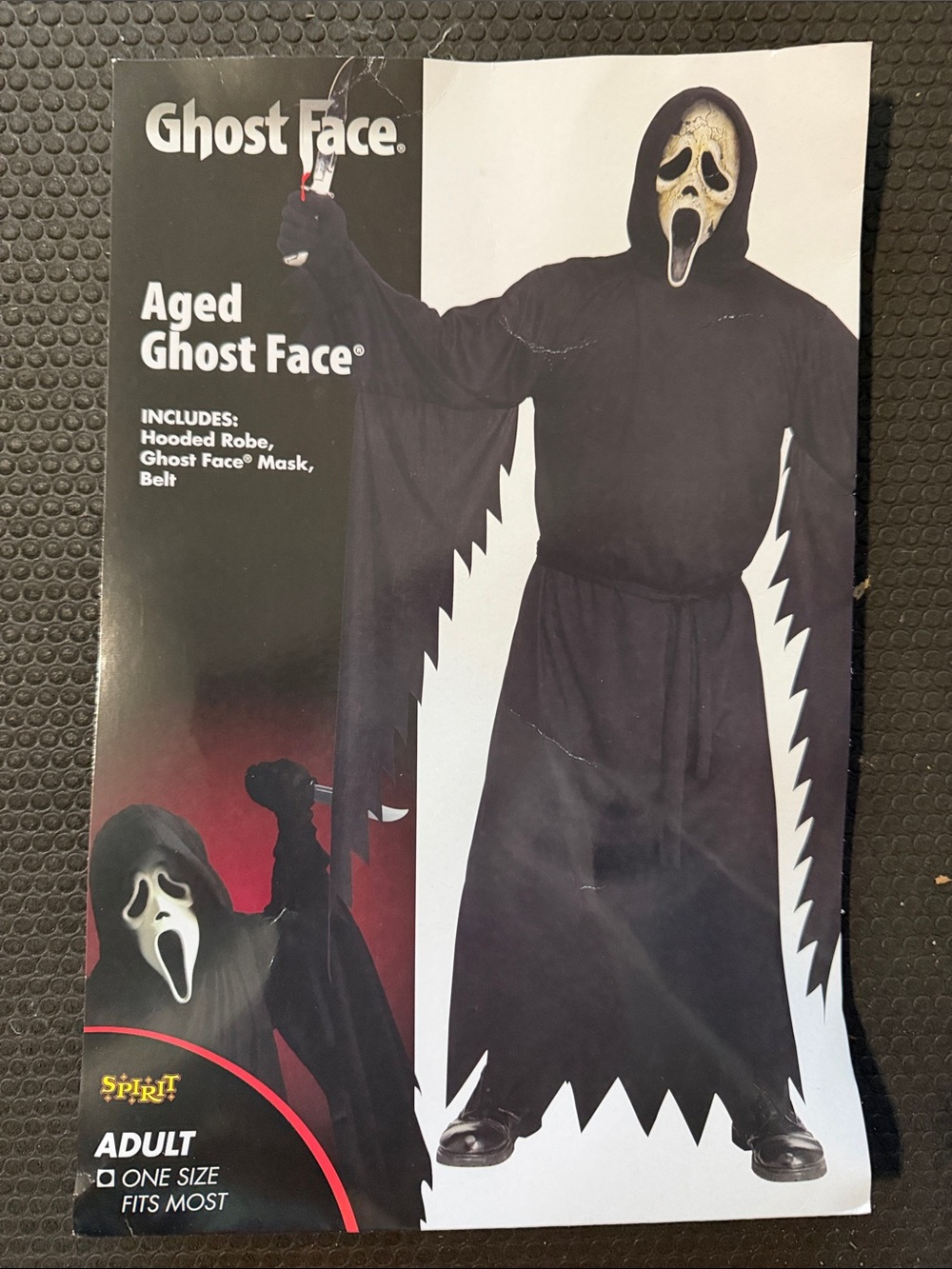 Spirit Aged Ghost Face Costume - Black with Pale Mask